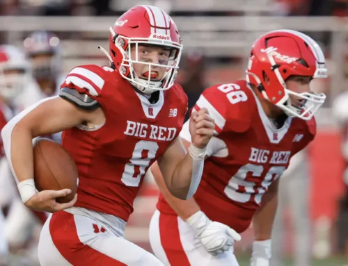 Rocketeers Make Opening Statement in Blowout of Boxers